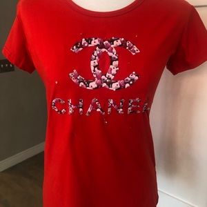 Women’s Authentic Chanel Red Stretch Tee Shirt